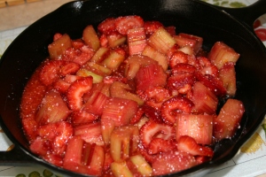 Pour the fruit mixture into a  10-inch cast iron skillet or 2-quart casserole dish.